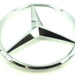 ستاره جلو پنجره قدیم MERCEDES